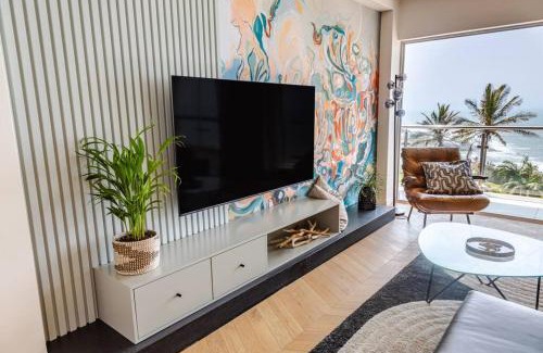 Sheffield Beach Apartment | Ocean Luxury