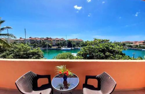 Puerto Aventuras Apartment | Ocean & Marina views,Affordable,Spoil yourself!