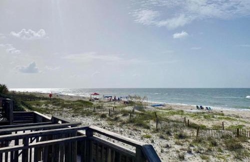 East End House | Ocean Mile F-4