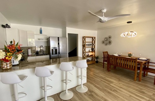 Nettle Bay House | Ocean Oasis * 2BDR house * Pool * Beach * Ocean * Quiet * Parking