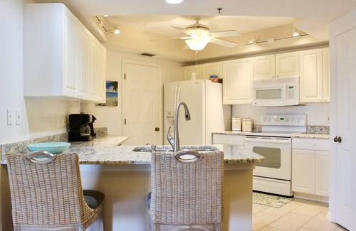 New Smyrna Beach Apartment | Ocean Oasis