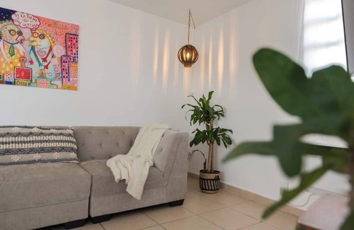 Ocean Park Condo | Ocean Park Sea-Cret by Stay Here PR