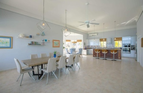 Dawn Beach Estates Villa | Ocean Pearl, Dawn Beach by Personal Villas - Spacious Pool Deck