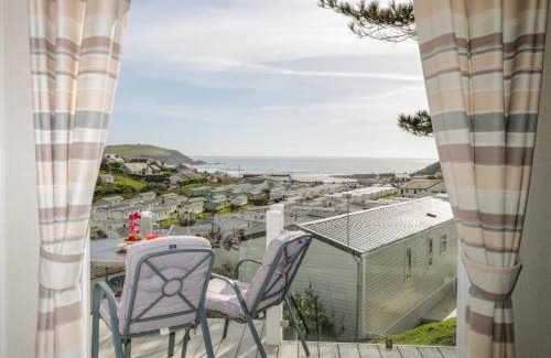 Challaborough House | Ocean Pearl