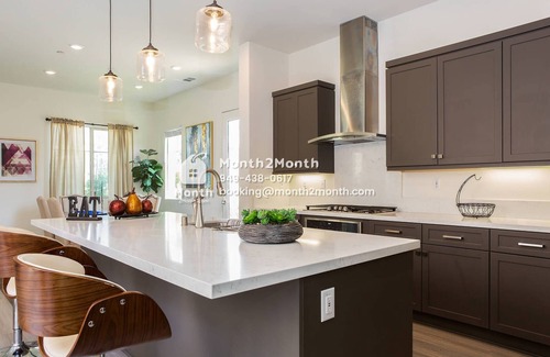 Irvine House | Ocean Pearl on Terrapin #7104