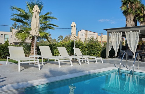 Pefkochori Villa | Ocean Private Villas - Villa Calypso - private heated pool/jacuzzi/barbecue