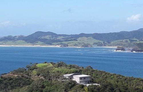 Tutukaka House | Ocean Purring Views