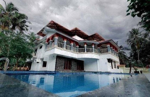 Poovar Villa | Ocean Queen Palace