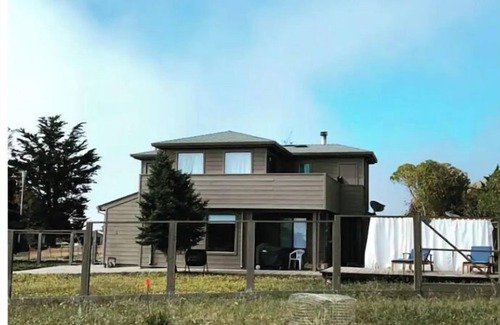 Manchester House | Ocean Retreat Sauna Hot Tub Walk 2 Beach Dog EVC