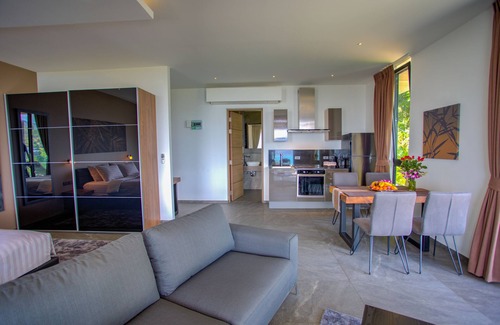 Patong Apartment | Ocean Rock Kalim