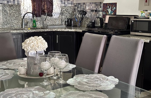 Hellshire House | Ocean Scenery Beach House