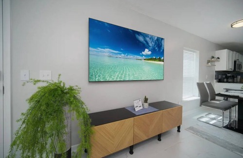 Jacksonville Apartment | Ocean Seaside Escape Bn