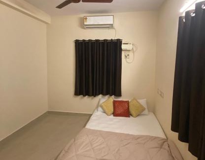 Thoraipakkam Apartment | Ocean Shores Service Apartments 1BHK & 2BHK