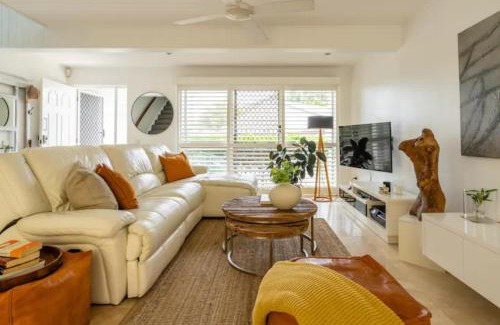 Peregian Beach Apartment | Ocean Sounds