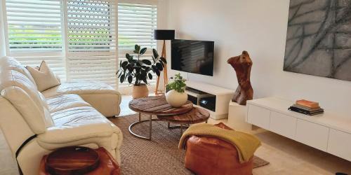 Peregian Beach Apartment | Ocean Sounds