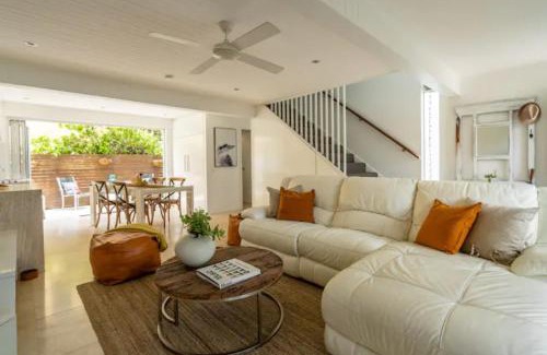 Peregian Beach Apartment | Ocean Sounds