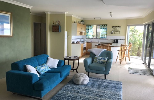 Arakoon Apartment | Ocean Sounds - private with ocean views and pool