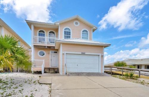 Laguna Beach Estates House | Ocean Spray