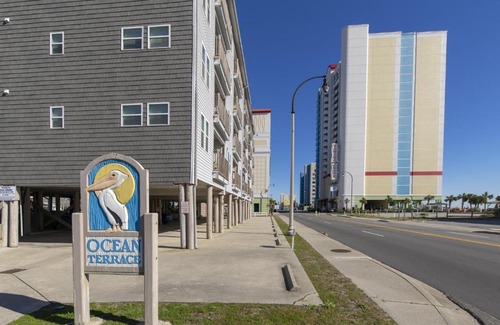 Cherry Grove Beach Apartment | Ocean Terrace C3 Condo