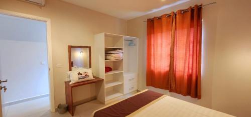 Poste Lafayette House | Ocean Terrace