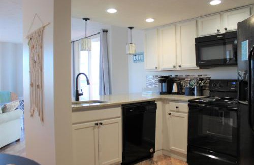 Sneads Ferry Apartment | Ocean view, 1BR, 2BA Condo, St Regis 1214, Topsail, NC