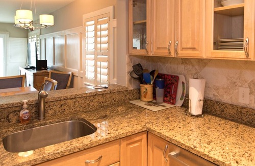 Crescent Beach Condo | Ocean view 2 Bedroom 2.5 bath townhouse. Corner unit.