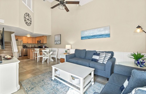 Cape Caneveral Beach Gardens Condo | Ocean View, 2 Primary Suites, Heated Pool, Beach