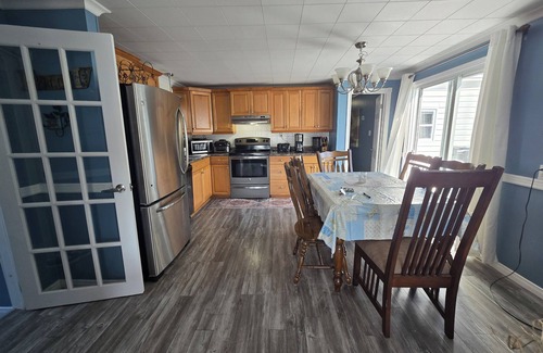 Arnold's Cove House | Ocean view 3 bedroom near refinery in arnolds cove. 75 min from St.johns