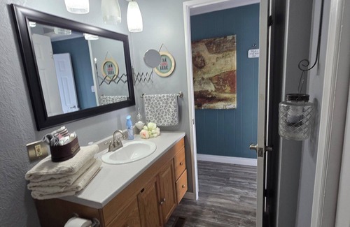 Arnold's Cove House | Ocean view 3 bedroom near refinery in arnolds cove. 75 min from St.johns