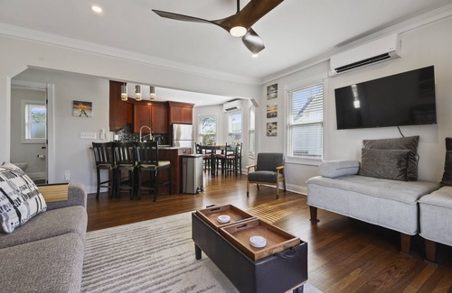 Wall House | Ocean View, 4 houses from the beach! Comprised of 2nd & 3rd floor with balcony!