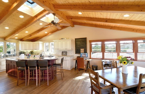 Cardiff-by-the-Sea House | Ocean View 4bd, 3 ba home with pool/spa in Cardiff by the Sea-10 day minimum.