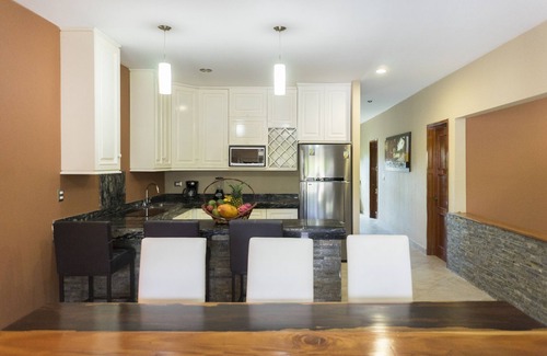 Tulsayab Villa | ocean view 6 BB villa in Tulum. sleeps 17!
