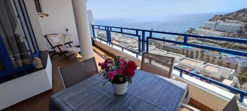 Taurito Apartment | Ocean view apartment in Taurito, Mogan - Top Floor