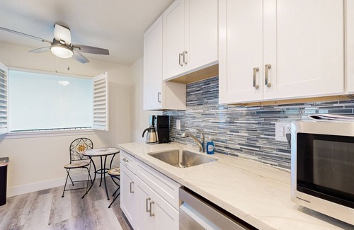 San Clemente Apartment | Ocean View apt. steps from beach, dining, shopping, & pier - shared W/D