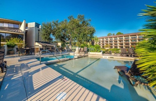 Folly Field Condo | Ocean View at Island Club
