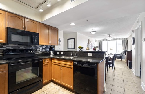 Crescent Beach Condo | Ocean View Bahama Sands Stunning Resort