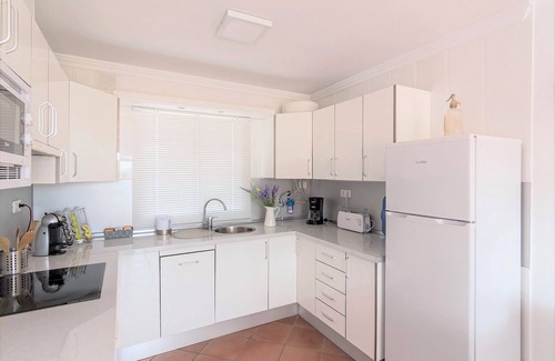 La Quinta Apartment | OCEAN VIEW, BALCONY, WIFFI, POOL