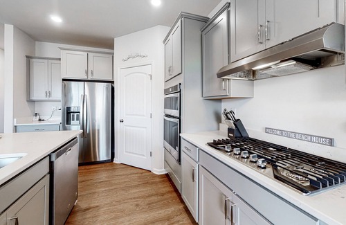 Frankford House | Ocean View Beach Club house near the beach with pool, & W/D