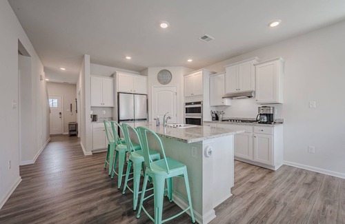Ocean View House | Ocean View Beach Club! Amenity Rich Community located just 8 minutes from downtown Bethany Beach!