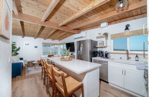 Oceanside Condo | Ocean View Beach Escape w/Private SPA, SunDeck, BBQ, EV Charger, XBOX, Pets ok
