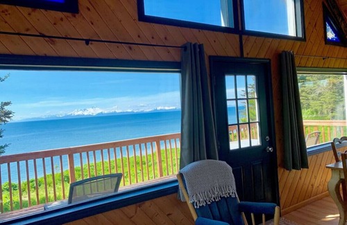 Anchor Point Cabin | Ocean-view Cabins on the Anchor Point Bluff