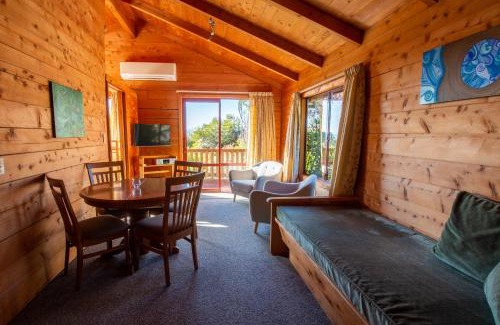 Marahau Ski Chalet | Ocean View Chalets