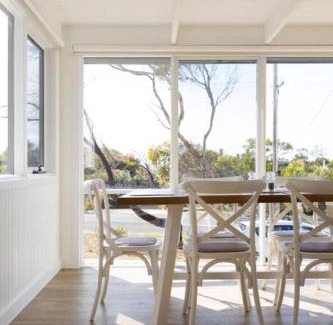 Surf Coast House | Ocean View Cottage - Anglesea