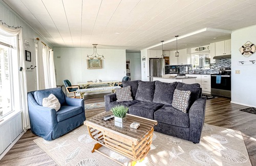 Smith River House | Ocean-view cottage with private beach access, tree house, outdoor fireplace