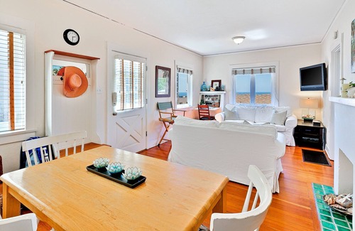Village of La Jolla Cottage | Ocean-view cottage with steps from La Jolla Cove & Prospect Street