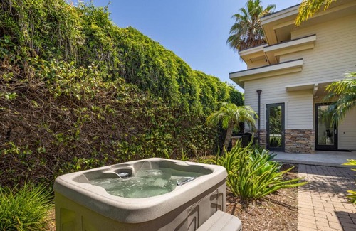 Del Mar House | Ocean View Del Mar Beach Home w Jacuzzi