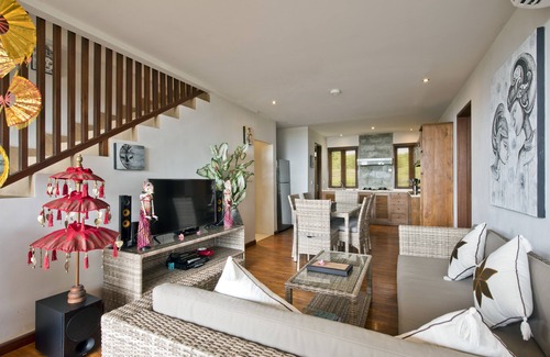 Tegal Mengkeb House | Ocean View Family Villa B4/3 Bedrooms