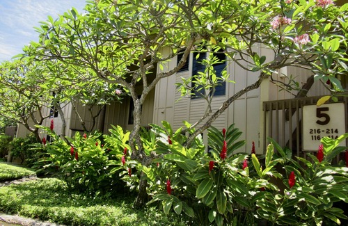 Lihue Condo | OCEAN VIEW FROM LANAI-ENJOY SOUND AND VIEW OF WAVES-STEPS TO BEACH-FREE PARKING
