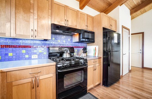 Sea Ranch House | Ocean-View Home Near Pebble Beach with Private Hot Tub, Shared Pool, & WiFi