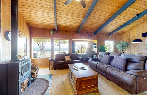 Gualala House | Ocean-view home & studio with hot tub, outdoor kitchen, fire table, wood stove